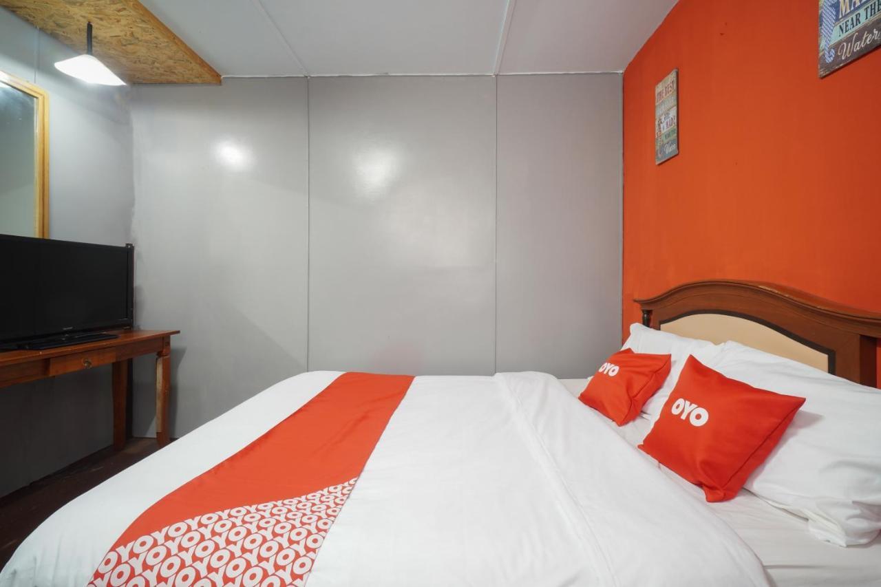 Oyo 89646 Panvill Resort Kampong Pasir Bogak Dış mekan fotoğraf